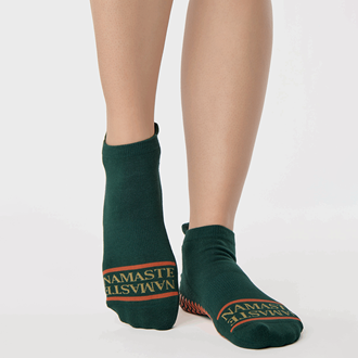 Pointe Studio FF Namaste